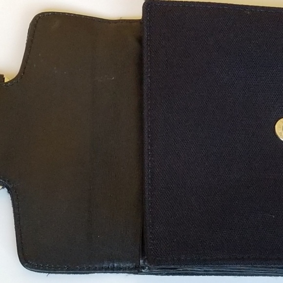 Salvatore Ferragamo Three-Fold Wallet - Picture 4 of 4